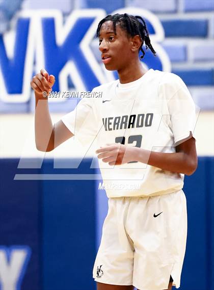 Thumbnail 1 in Verrado vs Cathedral (Sunnyslope Hoopsgiving Tournament) photogallery.