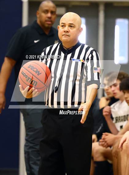 Thumbnail 2 in Verrado vs Cathedral (Sunnyslope Hoopsgiving Tournament) photogallery.
