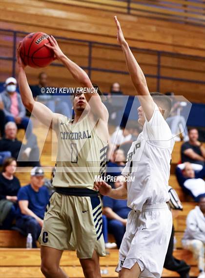 Thumbnail 1 in Verrado vs Cathedral (Sunnyslope Hoopsgiving Tournament) photogallery.