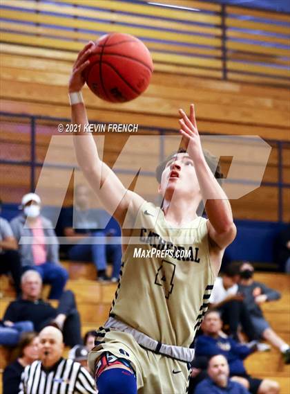 Thumbnail 3 in Verrado vs Cathedral (Sunnyslope Hoopsgiving Tournament) photogallery.