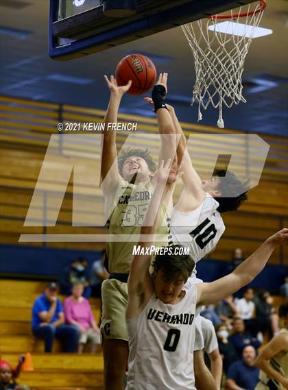 Thumbnail 2 in Verrado vs Cathedral (Sunnyslope Hoopsgiving Tournament) photogallery.