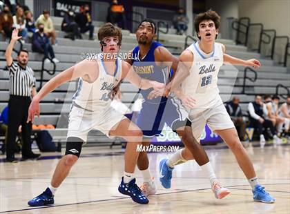 Thumbnail 3 in Bellarmine College Prep vs Grossmont (The Holiday Classic) photogallery.
