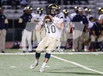 Thumbnail 1 in Elk Grove @ Monterey Trail photogallery.