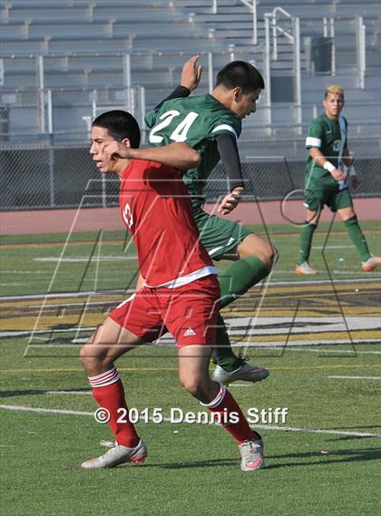 Thumbnail 2 in Hilmar vs. Gustine (CIF SJS D6 Final) photogallery.