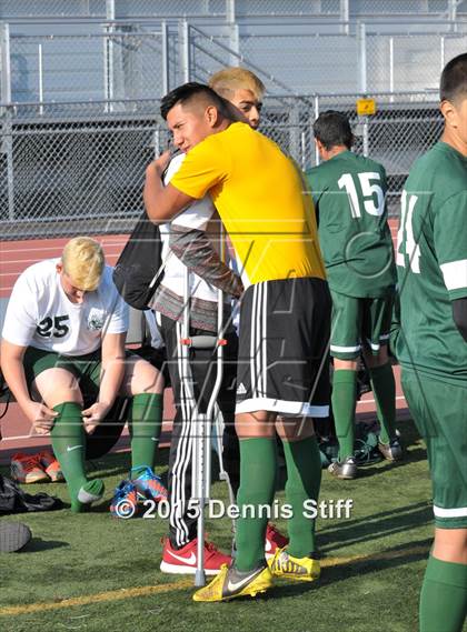 Thumbnail 3 in Hilmar vs. Gustine (CIF SJS D6 Final) photogallery.