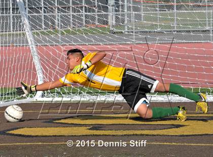 Thumbnail 2 in Hilmar vs. Gustine (CIF SJS D6 Final) photogallery.