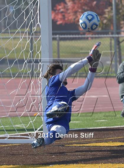 Thumbnail 3 in Hilmar vs. Gustine (CIF SJS D6 Final) photogallery.
