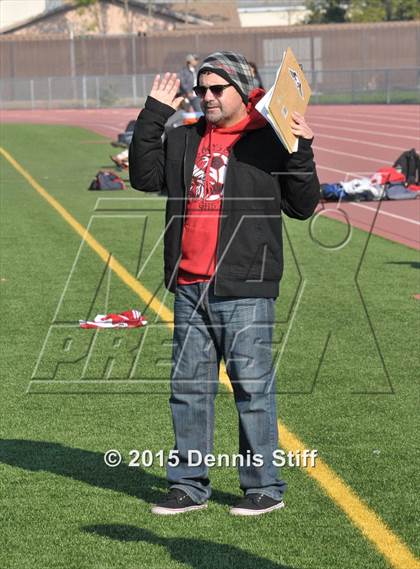 Thumbnail 3 in Hilmar vs. Gustine (CIF SJS D6 Final) photogallery.