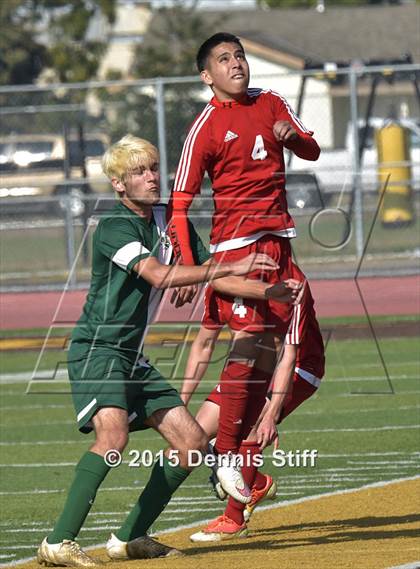 Thumbnail 3 in Hilmar vs. Gustine (CIF SJS D6 Final) photogallery.