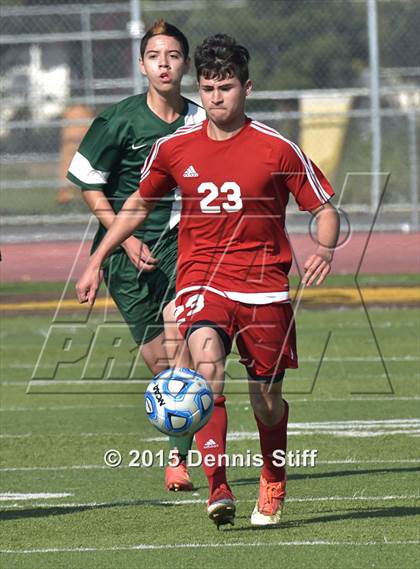 Thumbnail 3 in Hilmar vs. Gustine (CIF SJS D6 Final) photogallery.