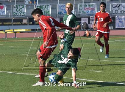 Thumbnail 3 in Hilmar vs. Gustine (CIF SJS D6 Final) photogallery.