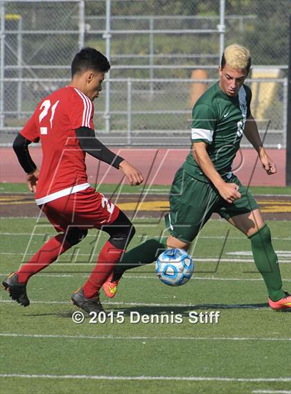 Thumbnail 3 in Hilmar vs. Gustine (CIF SJS D6 Final) photogallery.
