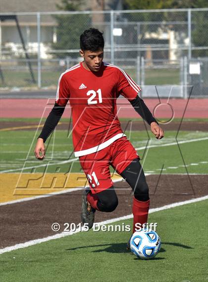 Thumbnail 2 in Hilmar vs. Gustine (CIF SJS D6 Final) photogallery.