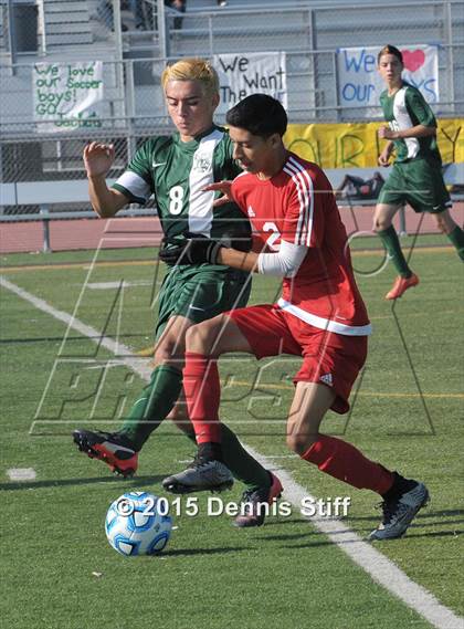 Thumbnail 2 in Hilmar vs. Gustine (CIF SJS D6 Final) photogallery.