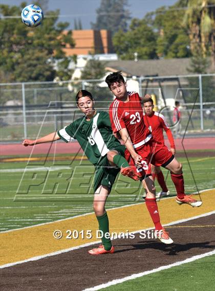 Thumbnail 2 in Hilmar vs. Gustine (CIF SJS D6 Final) photogallery.