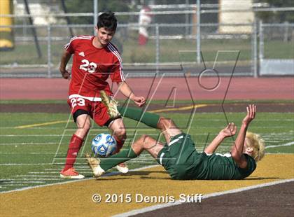 Thumbnail 3 in Hilmar vs. Gustine (CIF SJS D6 Final) photogallery.