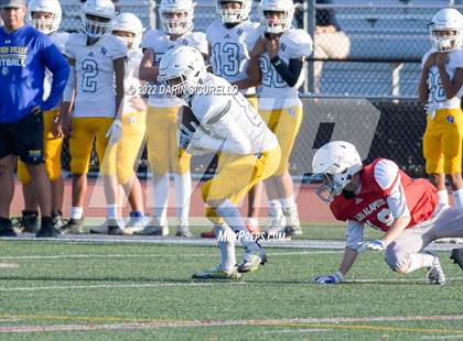 Thumbnail 2 in Los Alamitos vs Fountain Valley photogallery.