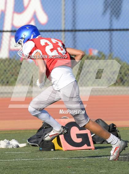 Thumbnail 3 in Los Alamitos vs Fountain Valley photogallery.