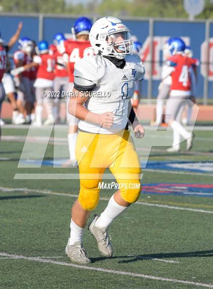 Thumbnail 3 in Los Alamitos vs Fountain Valley photogallery.