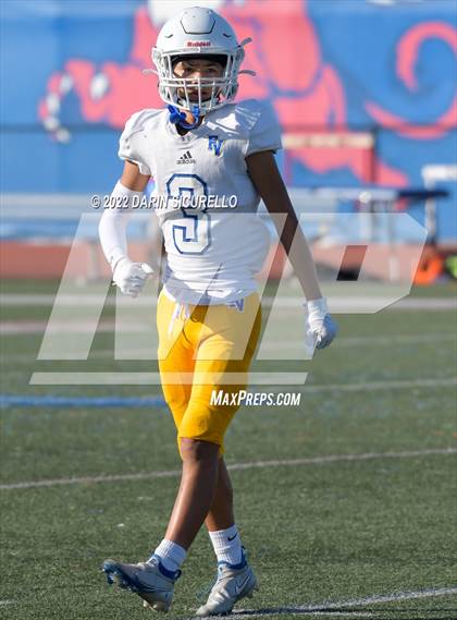 Thumbnail 2 in Los Alamitos vs Fountain Valley photogallery.