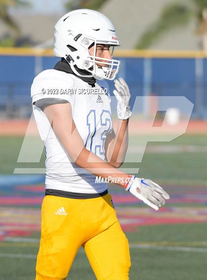 Thumbnail 2 in Los Alamitos vs Fountain Valley photogallery.