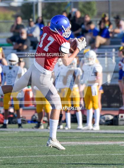 Thumbnail 2 in Los Alamitos vs Fountain Valley photogallery.