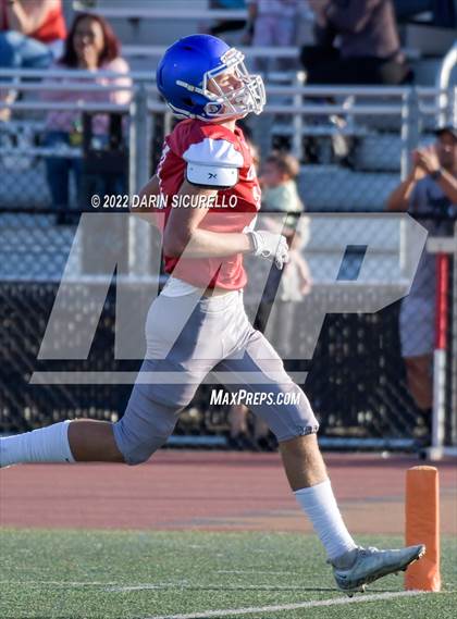 Thumbnail 3 in Los Alamitos vs Fountain Valley photogallery.