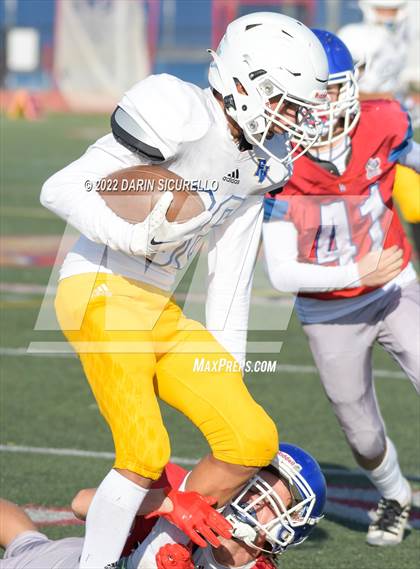 Thumbnail 2 in Los Alamitos vs Fountain Valley photogallery.