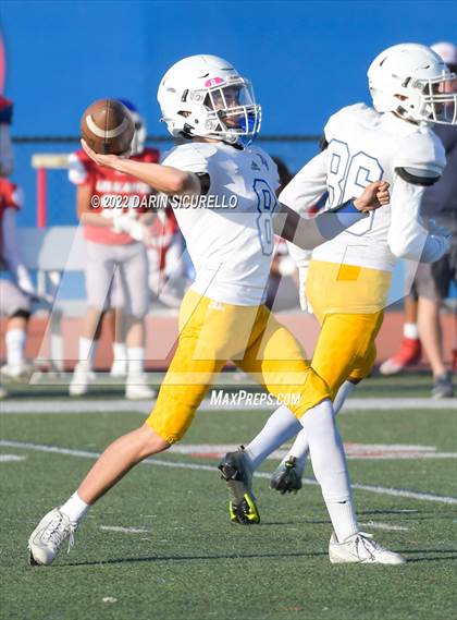 Thumbnail 2 in Los Alamitos vs Fountain Valley photogallery.