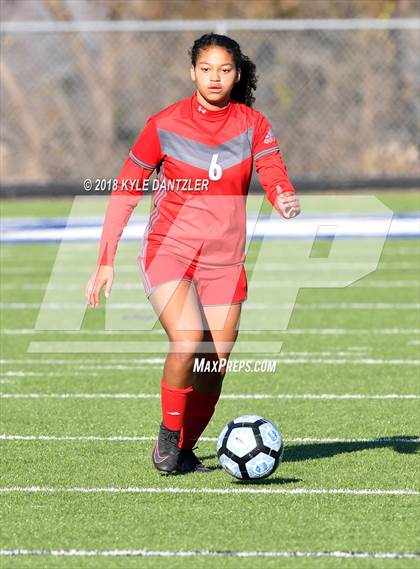 Thumbnail 2 in Odessa @ Nolan Catholic (National Elite Prep Showcase) photogallery.