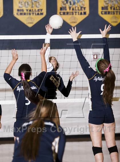 Thumbnail 1 in Central Catholic @ Big Valley Christian photogallery.