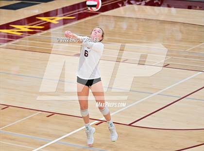 Thumbnail 3 in Granite Hills vs Point Loma (CIFSDS D2 Semifinal) photogallery.