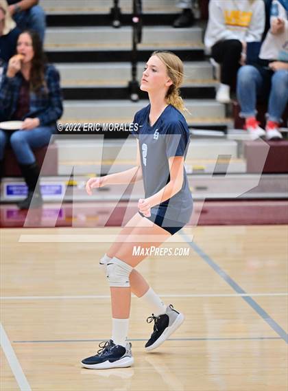 Thumbnail 3 in Granite Hills vs Point Loma (CIFSDS D2 Semifinal) photogallery.