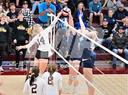 Thumbnail 3 in Granite Hills vs Point Loma (CIFSDS D2 Semifinal) photogallery.