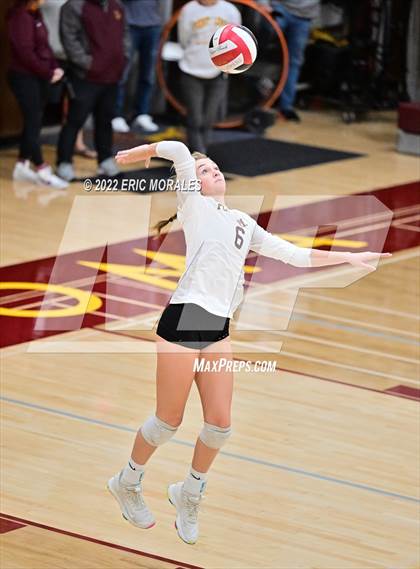 Thumbnail 2 in Granite Hills vs Point Loma (CIFSDS D2 Semifinal) photogallery.