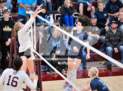 Thumbnail 3 in Granite Hills vs Point Loma (CIFSDS D2 Semifinal) photogallery.