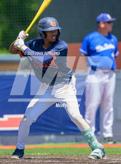 Thumbnail 2 in Cleveland vs. Blackman (AAAA Sectional) photogallery.