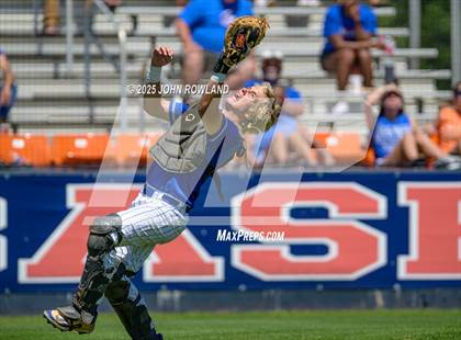 Thumbnail 2 in Cleveland vs. Blackman (AAAA Sectional) photogallery.