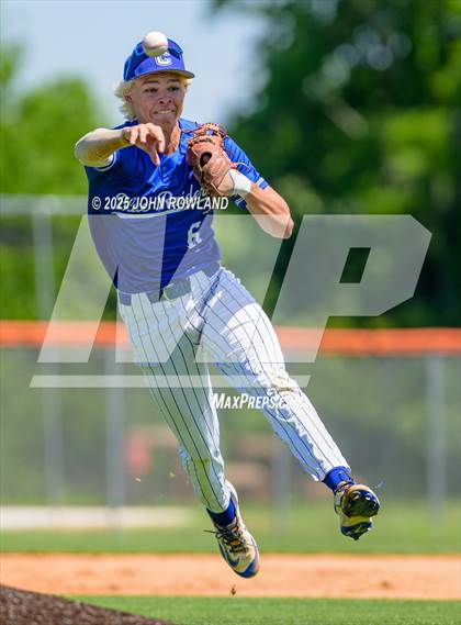 Thumbnail 1 in Cleveland vs. Blackman (AAAA Sectional) photogallery.