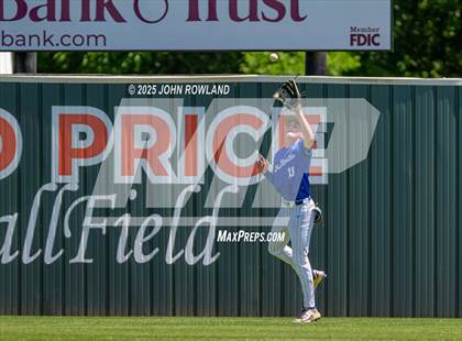 Thumbnail 1 in Cleveland vs. Blackman (AAAA Sectional) photogallery.