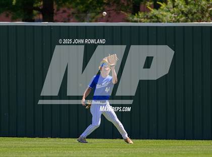 Thumbnail 3 in Cleveland vs. Blackman (AAAA Sectional) photogallery.