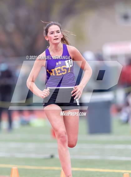 Thumbnail 1 in Harold Scott Invitational (3200 Meter) photogallery.
