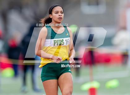 Thumbnail 1 in Harold Scott Invitational (3200 Meter) photogallery.