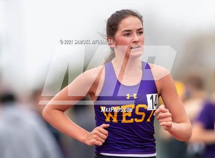 Thumbnail 2 in Harold Scott Invitational (3200 Meter) photogallery.