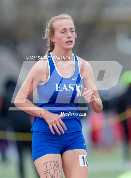 Thumbnail 2 in Harold Scott Invitational (3200 Meter) photogallery.