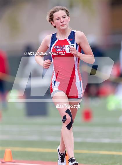 Thumbnail 3 in Harold Scott Invitational (3200 Meter) photogallery.