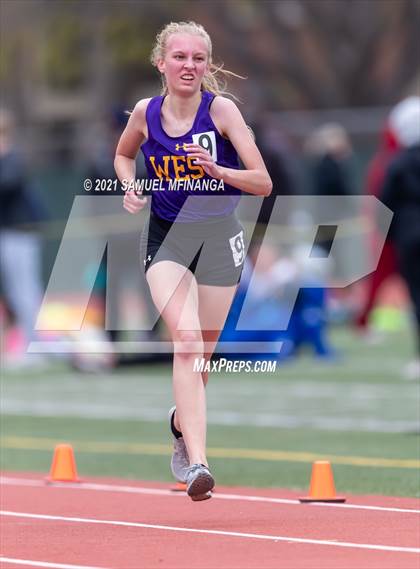 Thumbnail 2 in Harold Scott Invitational (3200 Meter) photogallery.