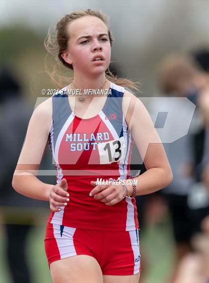 Thumbnail 2 in Harold Scott Invitational (3200 Meter) photogallery.