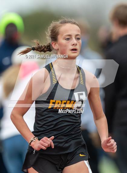 Thumbnail 1 in Harold Scott Invitational (3200 Meter) photogallery.