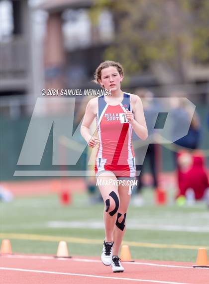 Thumbnail 2 in Harold Scott Invitational (3200 Meter) photogallery.